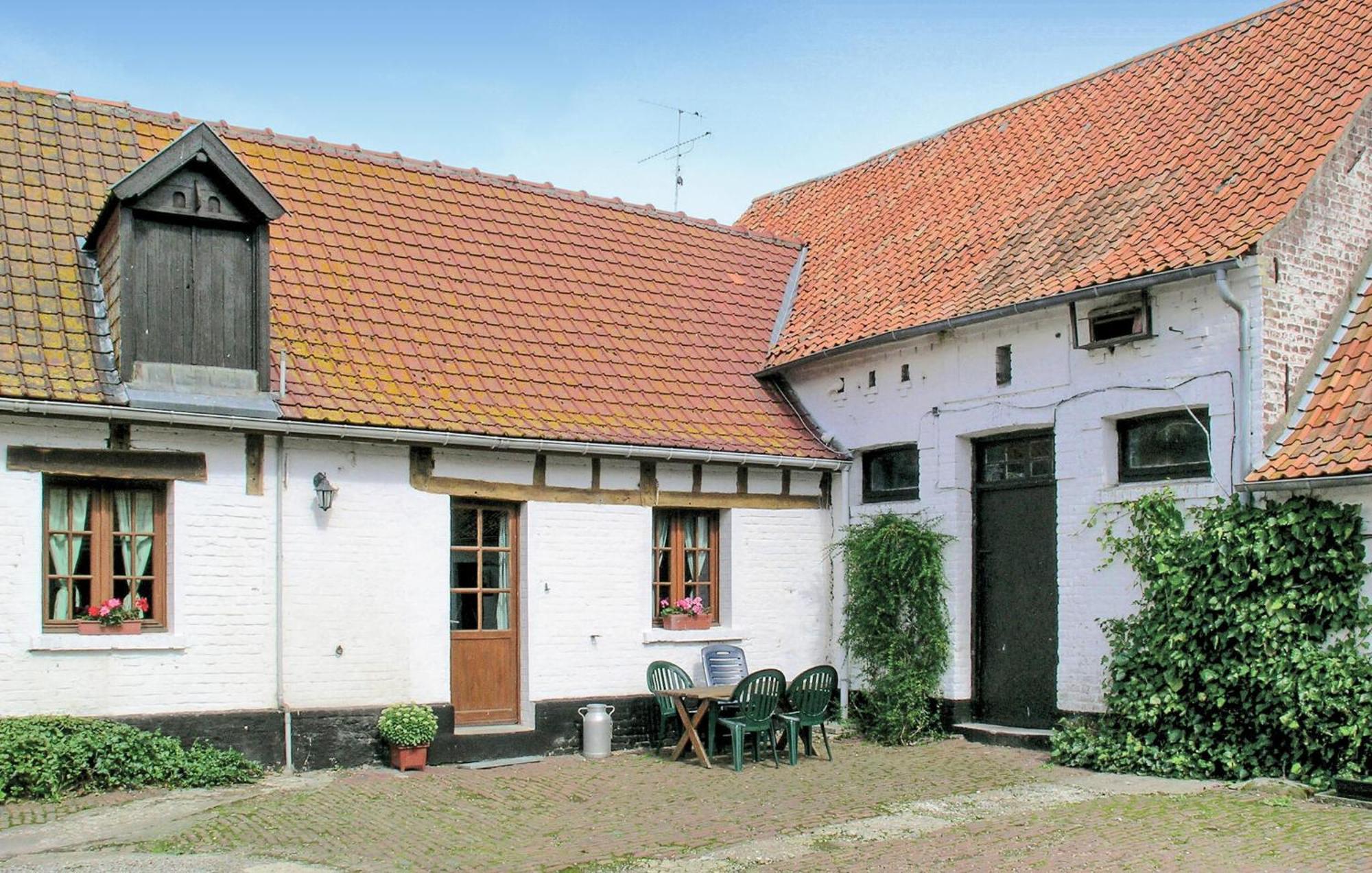 3 Bedroom Beautiful Home In Hames Boucres Экстерьер фото
